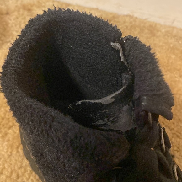 💫 Kim Roger’s Black Lace Up Ankle Boots - Picture 11 of 15